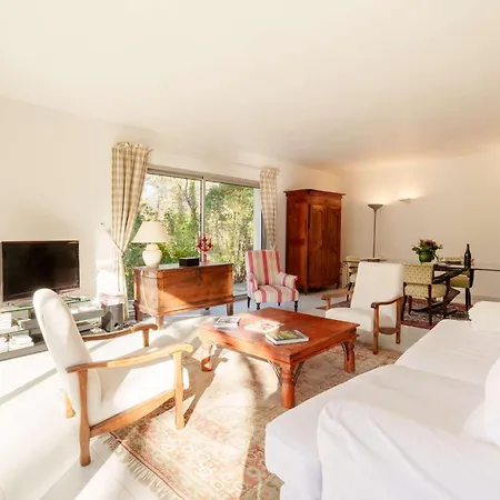 Golf De 6 Couchages. Classees 2 Etoiles Villa Biscarrosse